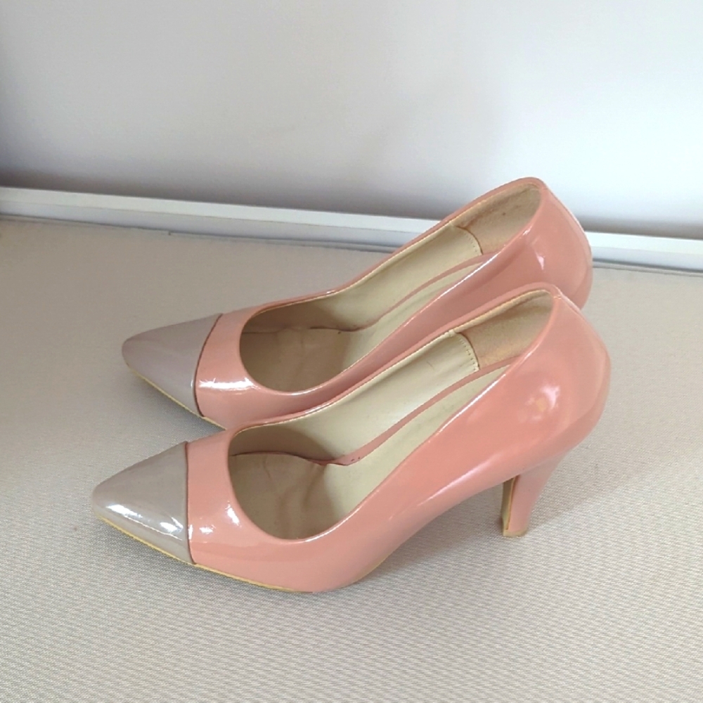 Pazzle Women's Pink and Grayish Tan Women's Heels Size 7 1/2